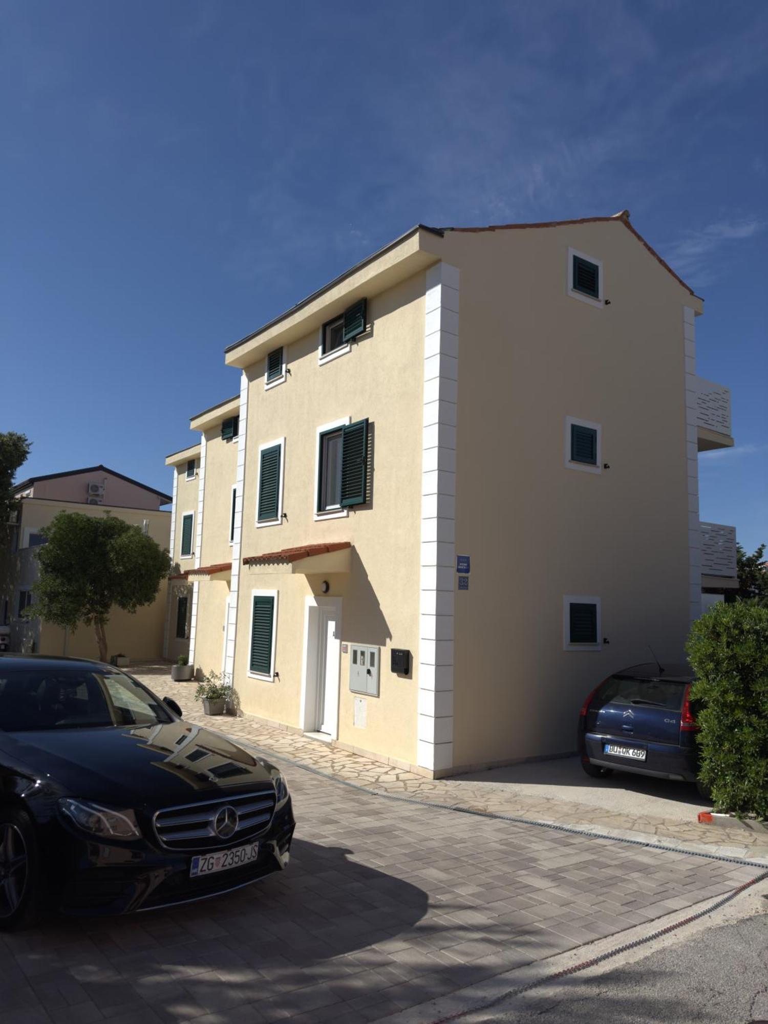 Apartmani Lovren Novalja Εξωτερικό φωτογραφία